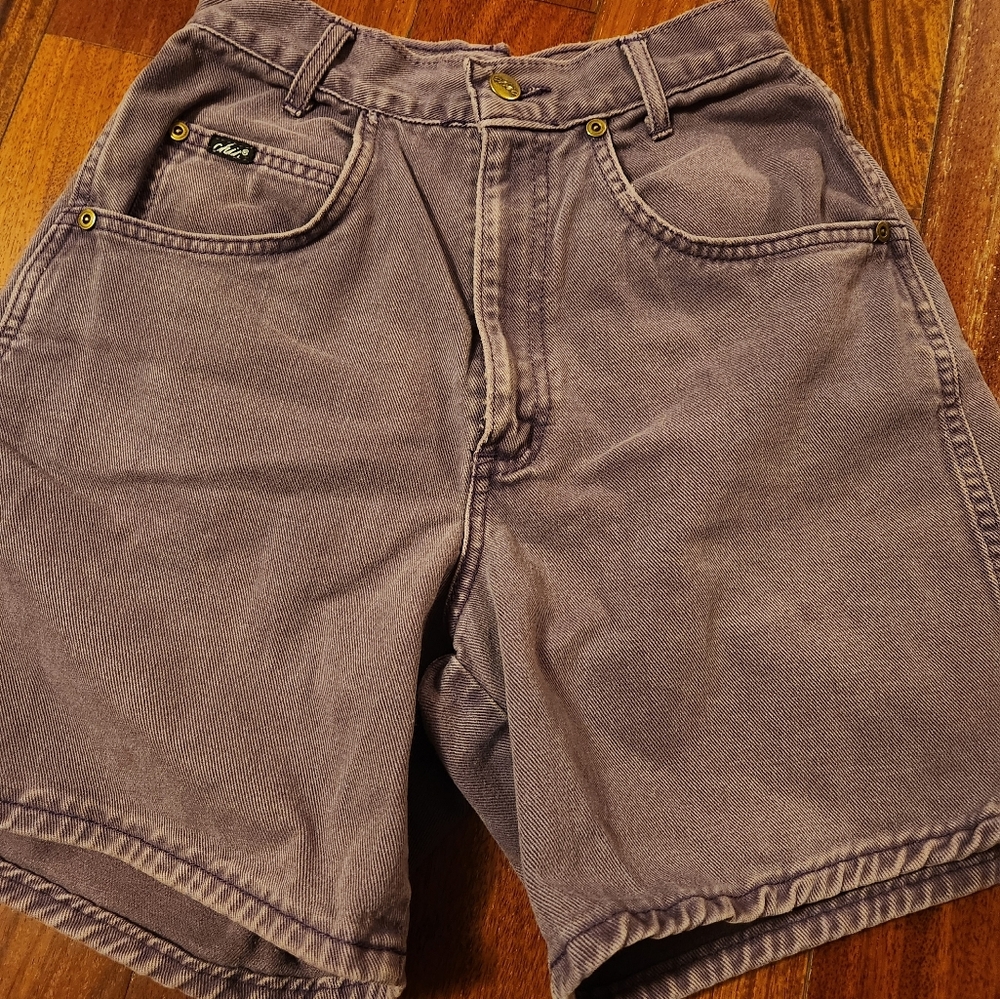 Vintage Womans Chic Purple Jean Shorts Size 5